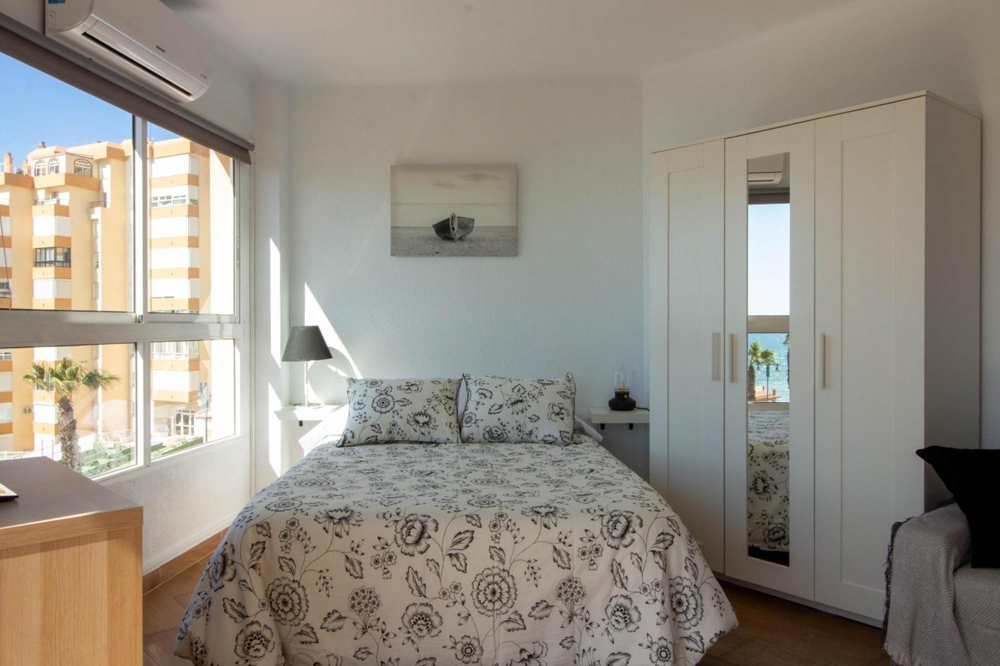 Ruselo 308. Loft En Paseo Maritimo De Torrox Costa Leilighet Eksteriør bilde