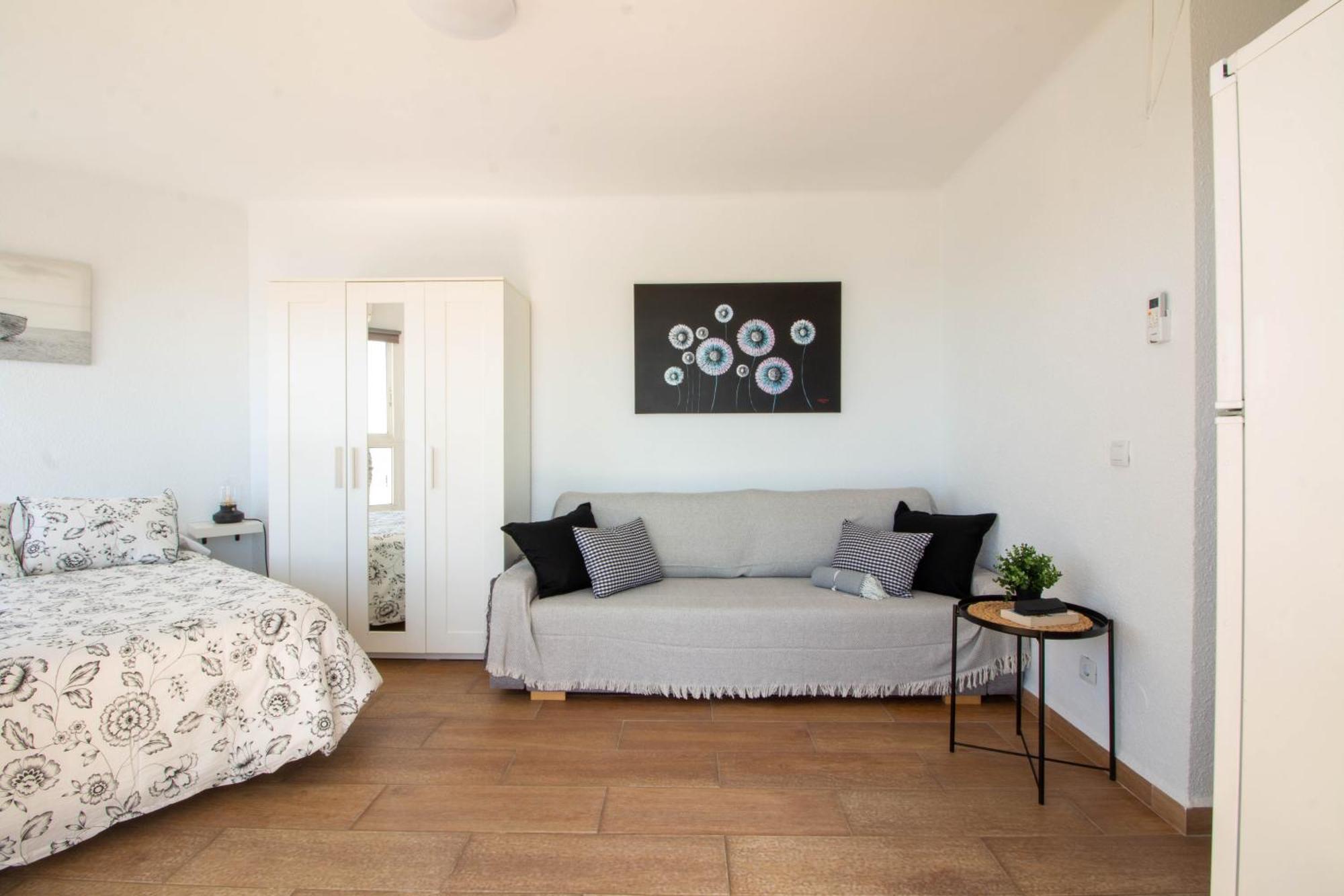 Ruselo 308. Loft En Paseo Maritimo De Torrox Costa Leilighet Eksteriør bilde